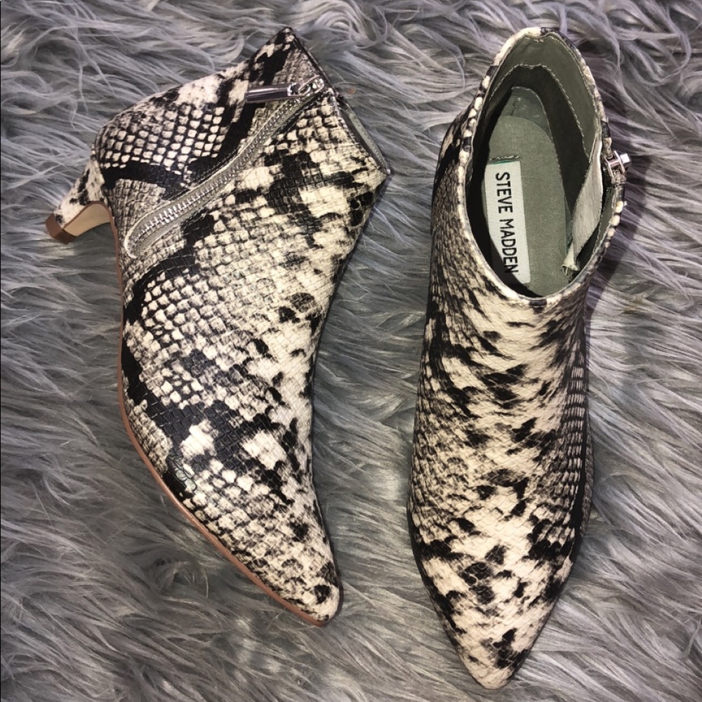 Steve Madden Heel Booties